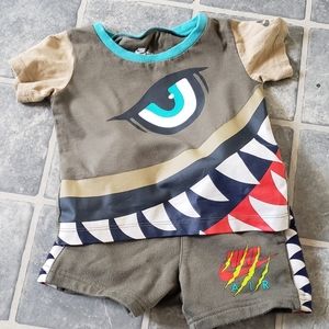 Nike Boys 2 piece shorts set 12months